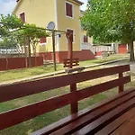 Kuca Za Odmor Dolovi *
