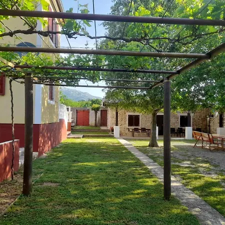 Kuca Za Odmor Dolovi Pensjonat