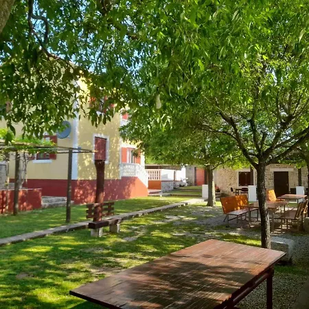 Kuca Za Odmor Dolovi * Golubic (Zadar)