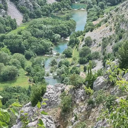 Kuca Za Odmor Dolovi Konukevi *