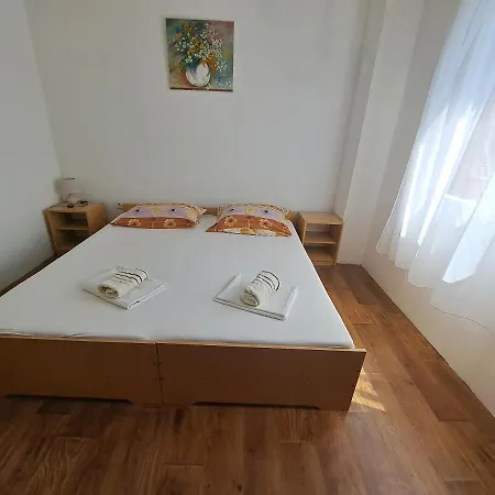 Kuca Za Odmor Dolovi Konukevi *