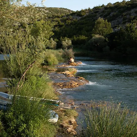 Kuca Za Odmor Dolovi Maison d'hôtes Golubic (Zadar)