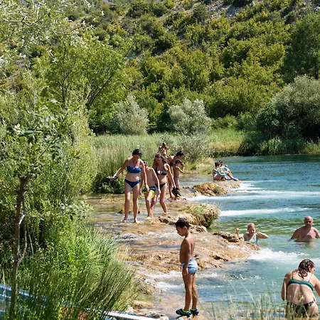 Maison d'hôtes Kuca Za Odmor Dolovi Golubic (Zadar)